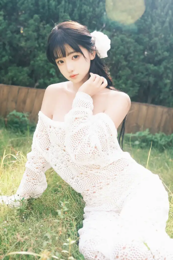 招行APP界面示意图